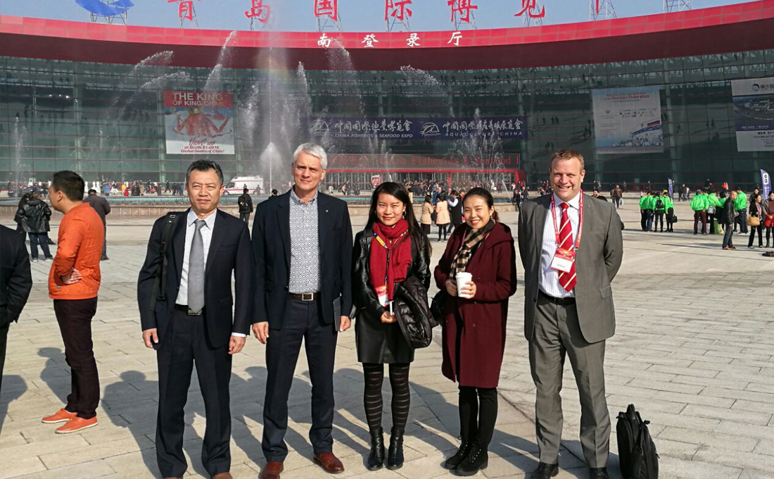 Equipo de Inlet en la feria de Qingdao 2016